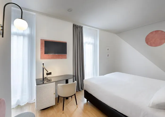 Hotell Inca Zaragoza